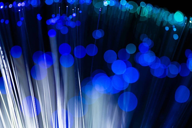 Учёные впервые телепортировали квантовое состояние между фотонами от независимых источников